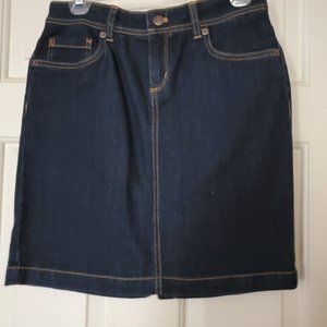 Bass ladies short jean skirt